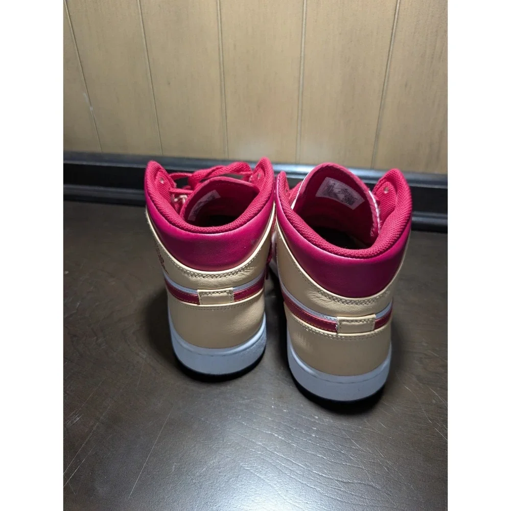 S9 Air Jordan 1 Mid Light Curry Cardinal Red Men's Size 10 Sneakers 554724-201